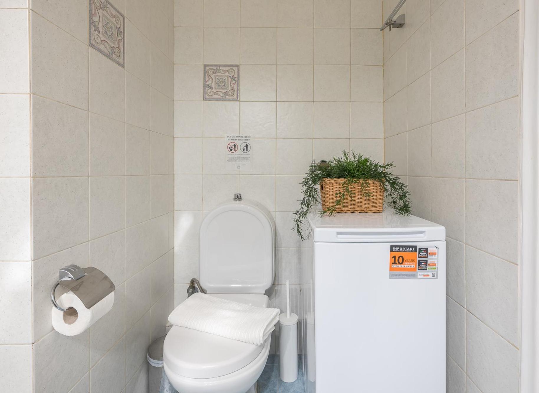 Spacious 2Bds Apt With Acropolis View In Center Atenas Exterior foto
