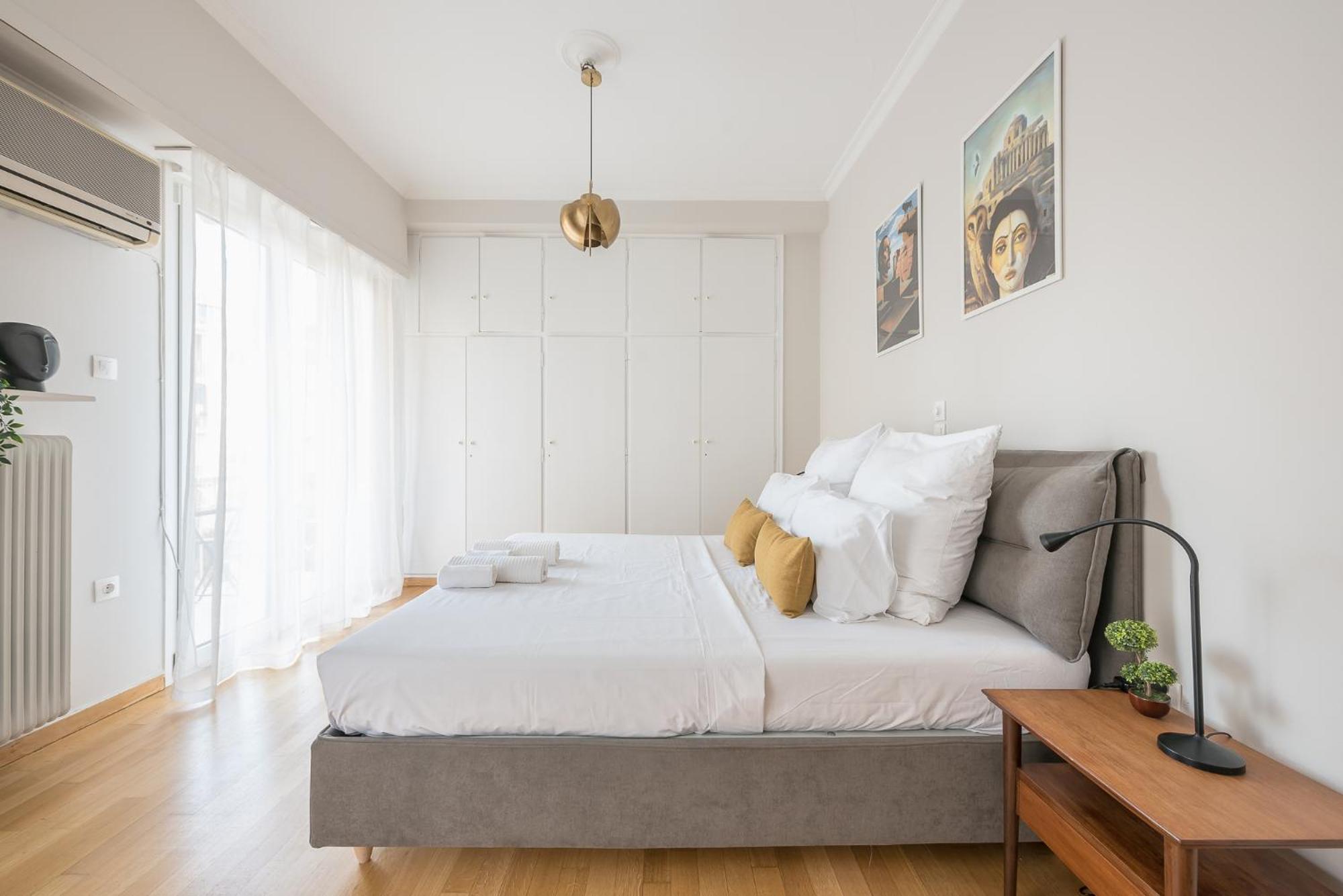 Spacious 2Bds Apt With Acropolis View In Center Atenas Exterior foto
